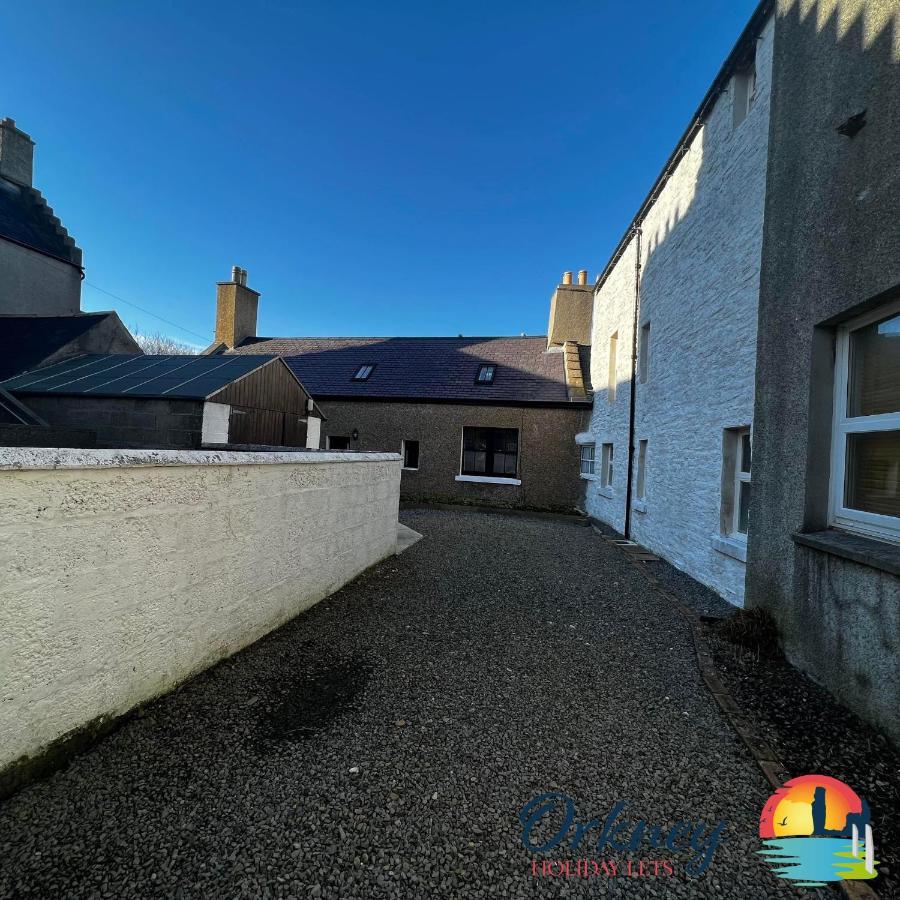 89 Victoria Street, Kirkwall, Orkney - Or00066F Exteriör bild